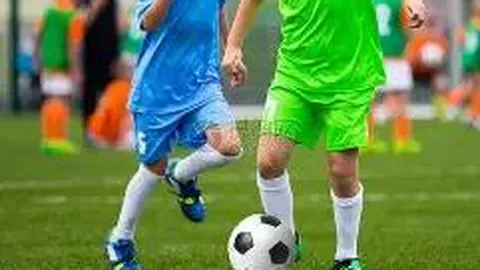 “意大利冬奥小镇科尔蒂纳丹佩佐：体育头条探秘之旅”