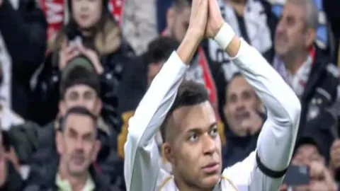 卡塔尔VS塔吉克斯坦：亚蒂莫夫与巴尔沙姆详探威胁险情